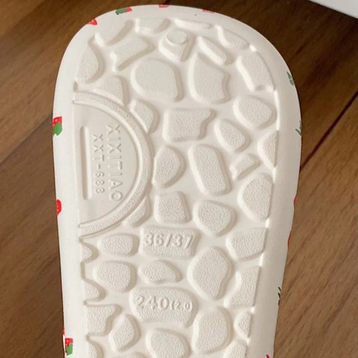 Crocks Fraise - Image 4