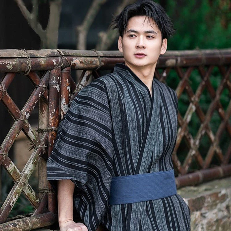 Yukata Homme Traditionnel Gris Rayé
